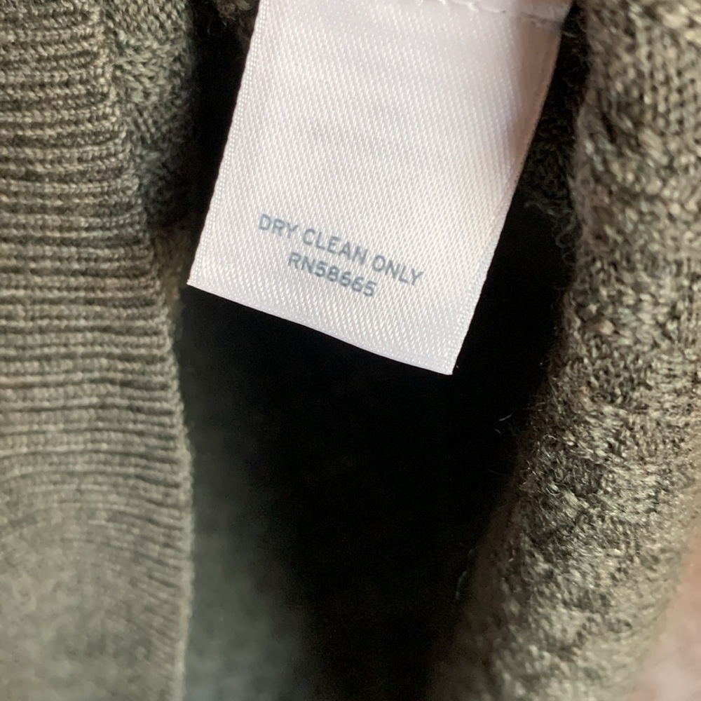 Men’s Nordstrom sweater vest olive green 100% extra fine merino wool size large - Picture 10 of 10